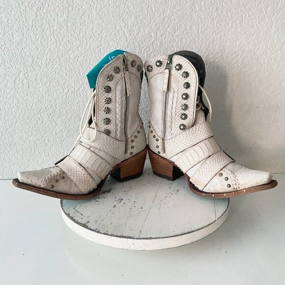 Lane SHOWDOWN Womens White Cowboy Boots 8 Short Western Cowgirl Lace-up Bootie - Picture 7 of 11